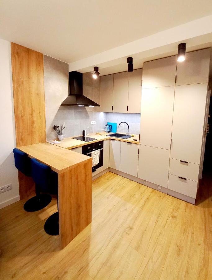 Neoapartments Lotnicza Wrocław Buitenkant foto