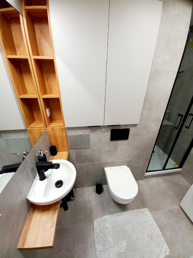 Neoapartments Lotnicza Wrocław Buitenkant foto